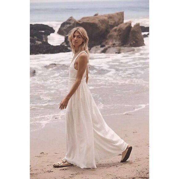 NWT FREE PEOPLE SOLEIL WIDE LEG ONE PIECE CROCHET TOP - Picture 4 of 7